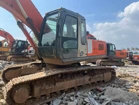 Buy Hitachi ZX260-3G Used Excavator / 2 Buy Hitachi ZX260-3G Used Excavator / 2