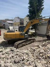 Buy XCMG XE205DA Used Excavator / 3 Buy XCMG XE205DA Used Excavator / 3