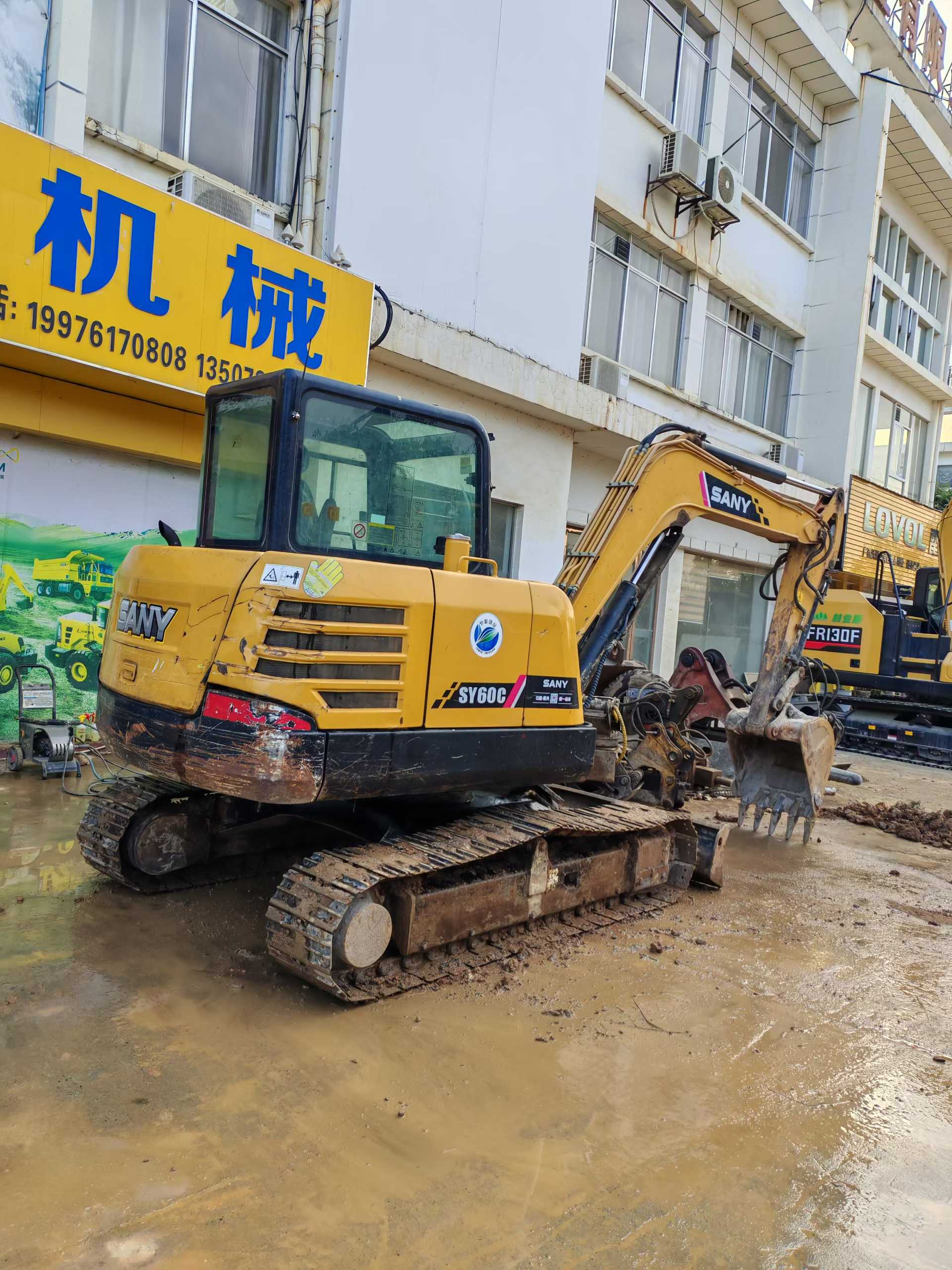 Buy Sany SY60 Used Excavator / 2