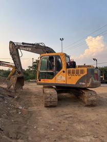 Buy Volvo EC140 Used Excavator / 5 Buy Volvo EC140 Used Excavator / 5