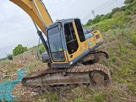 Buy XCMG XE270DK Used Excavator / 5 Buy XCMG XE270DK Used Excavator / 5