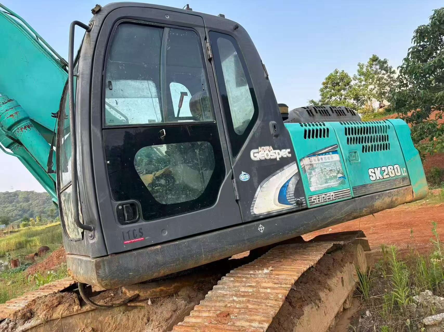 Buy Kobelco SK260 Used Excavator / 3