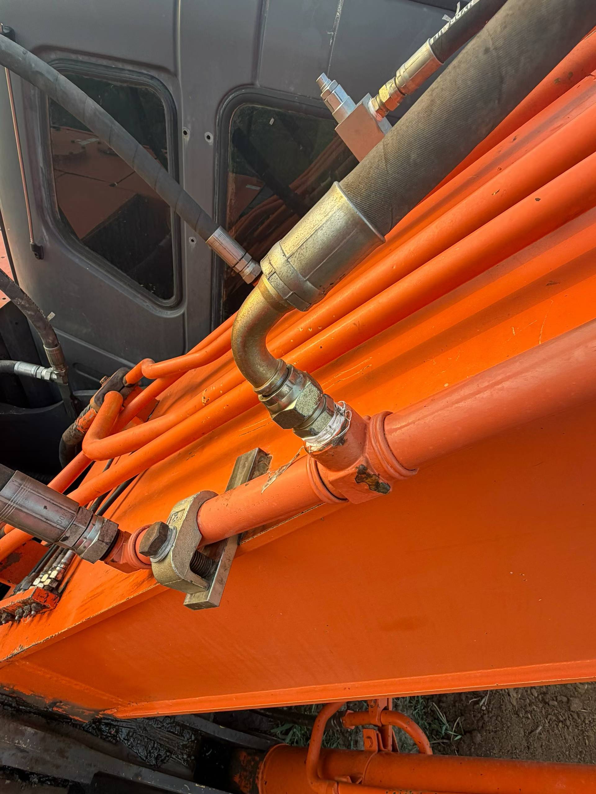 Buy Hitachi ZX240 Used Excavator / 9