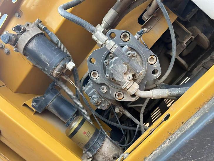 Buy XCMG XE200 Used Excavator / 1