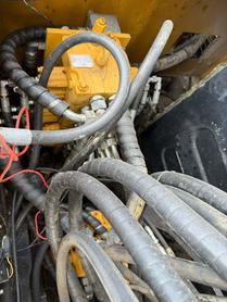 Buy Sany SY95C Used Excavator / 3 Buy Sany SY95C Used Excavator / 3