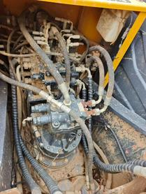 Buy XCMG XE135B Used Excavator / 5 Buy XCMG XE135B Used Excavator / 5