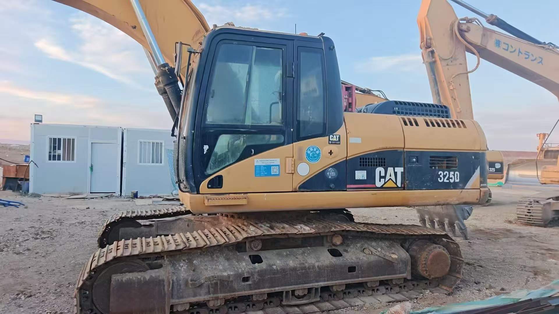 Buy Caterpillar 324D Used Excavator / 7