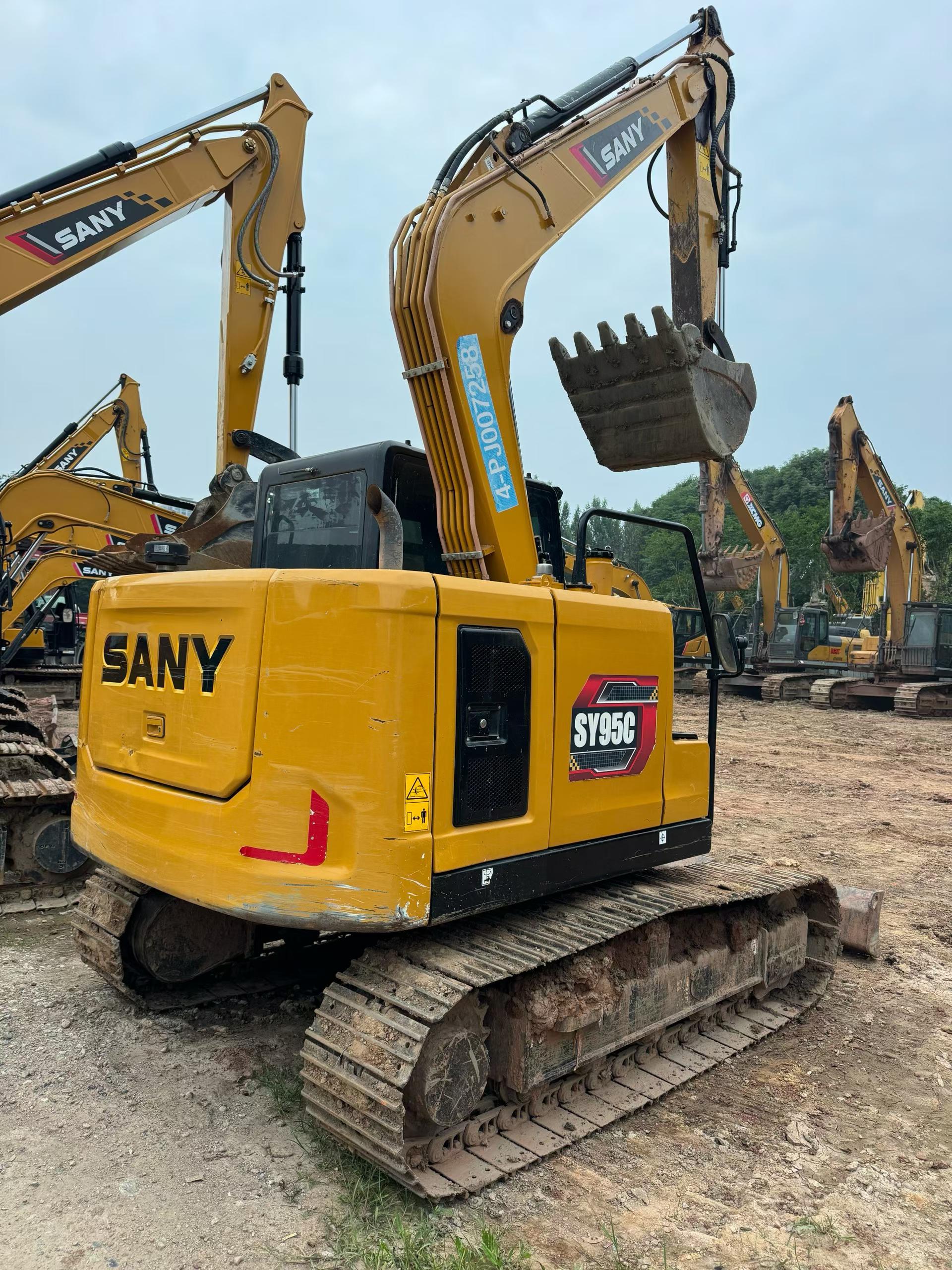 Buy Sany SY75 Used Excavator / 1