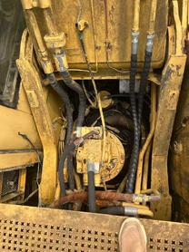 Buy Caterpillar 325C Used Excavator / 2 Buy Caterpillar 325C Used Excavator / 2