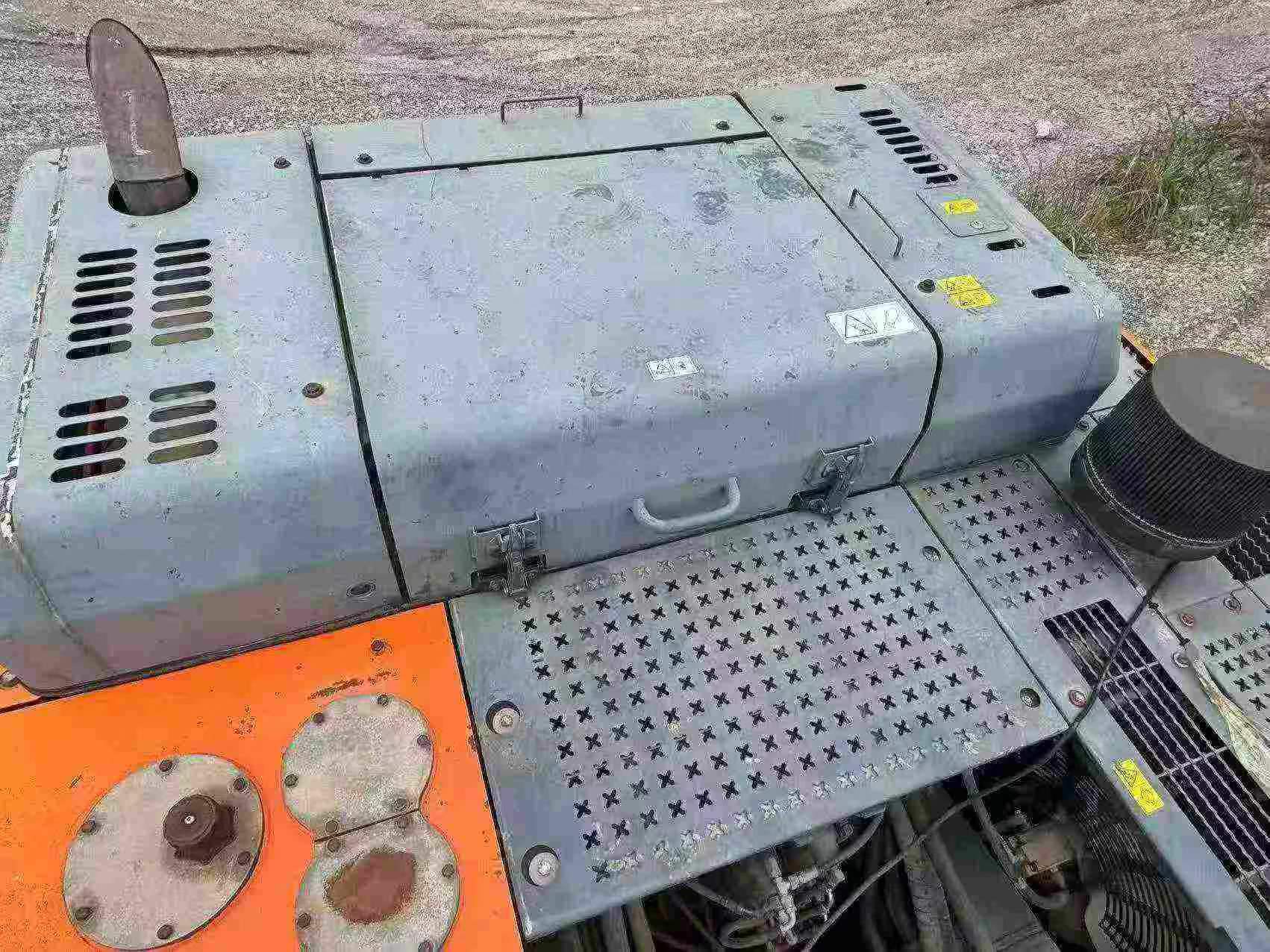 Buy Doosan DX380 Used Excavator / 7