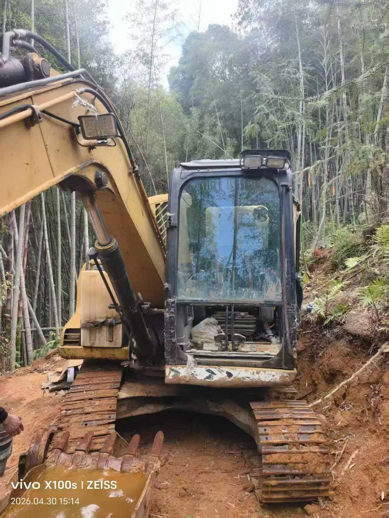 Buy Caterpillar 307B Used Excavator / 4
