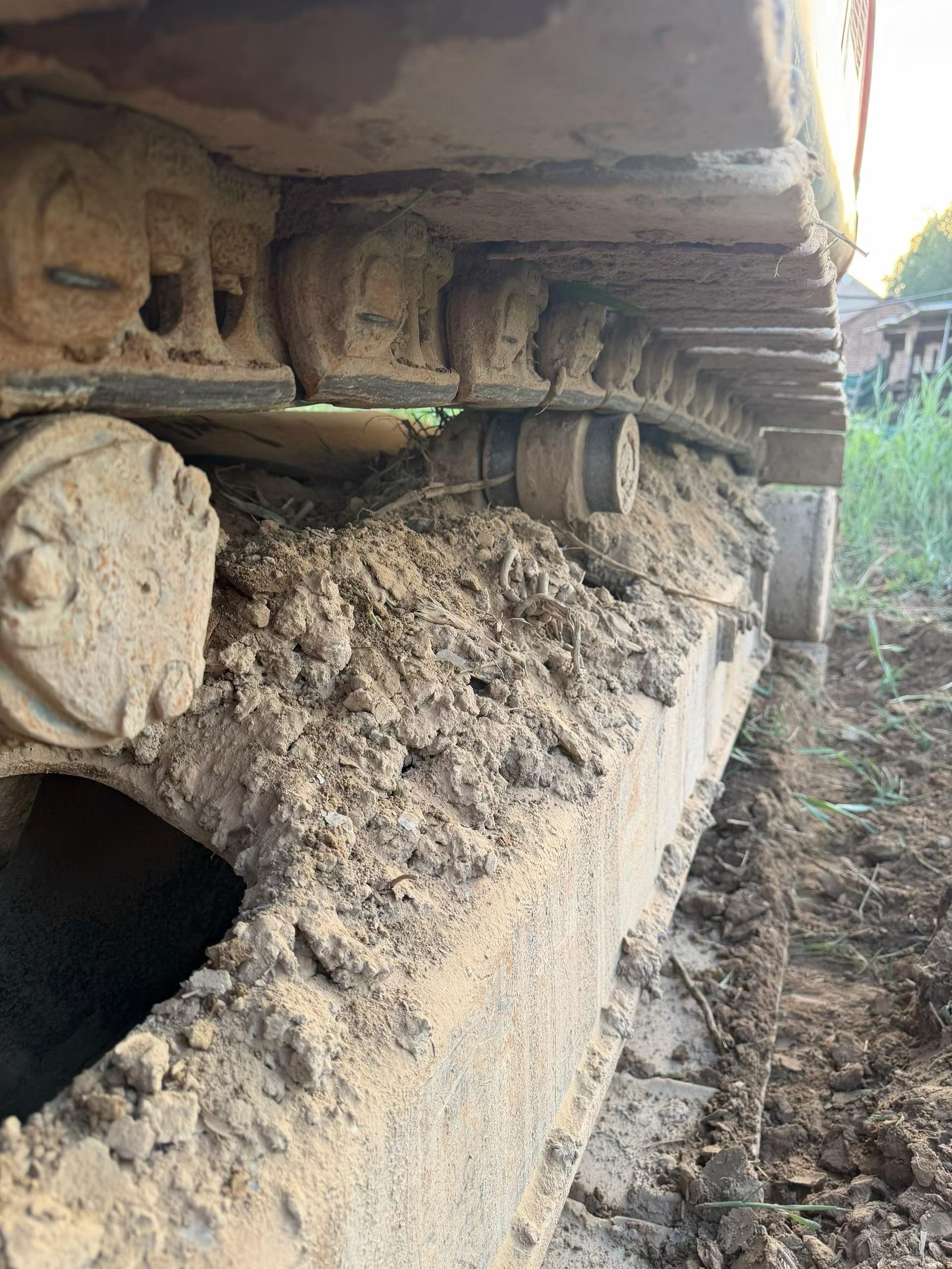 Buy Hitachi ZX240 Used Excavator / 5