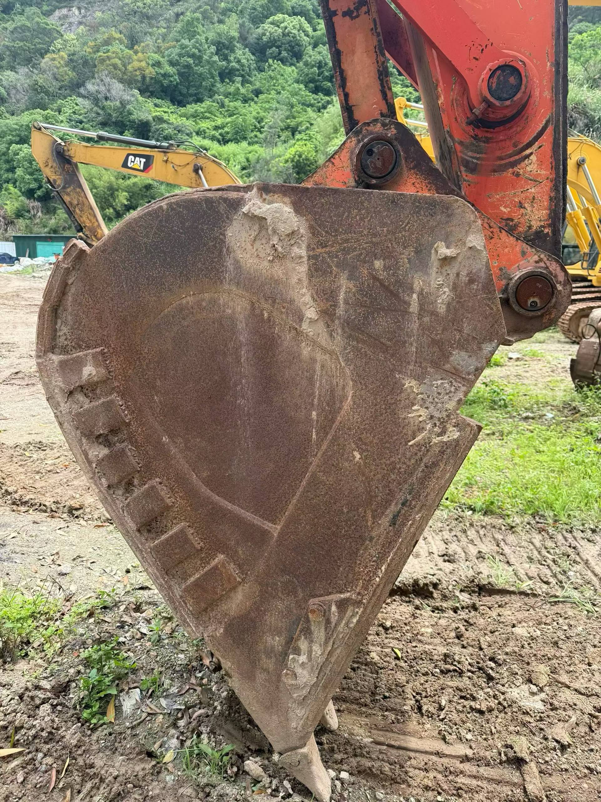 Buy Hitachi EX360-5 Used Excavator / 1
