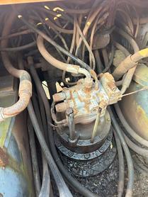 Buy Hitachi EX250-5 Used Excavator / 2 Buy Hitachi EX250-5 Used Excavator / 2