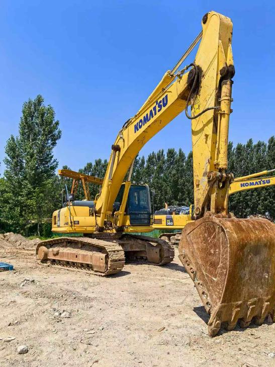 Buy Komatsu PC360-7 Used Excavator / 1