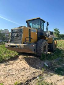 Buy XCMG LW500FV Used Loader / 4 Buy XCMG LW500FV Used Loader / 4