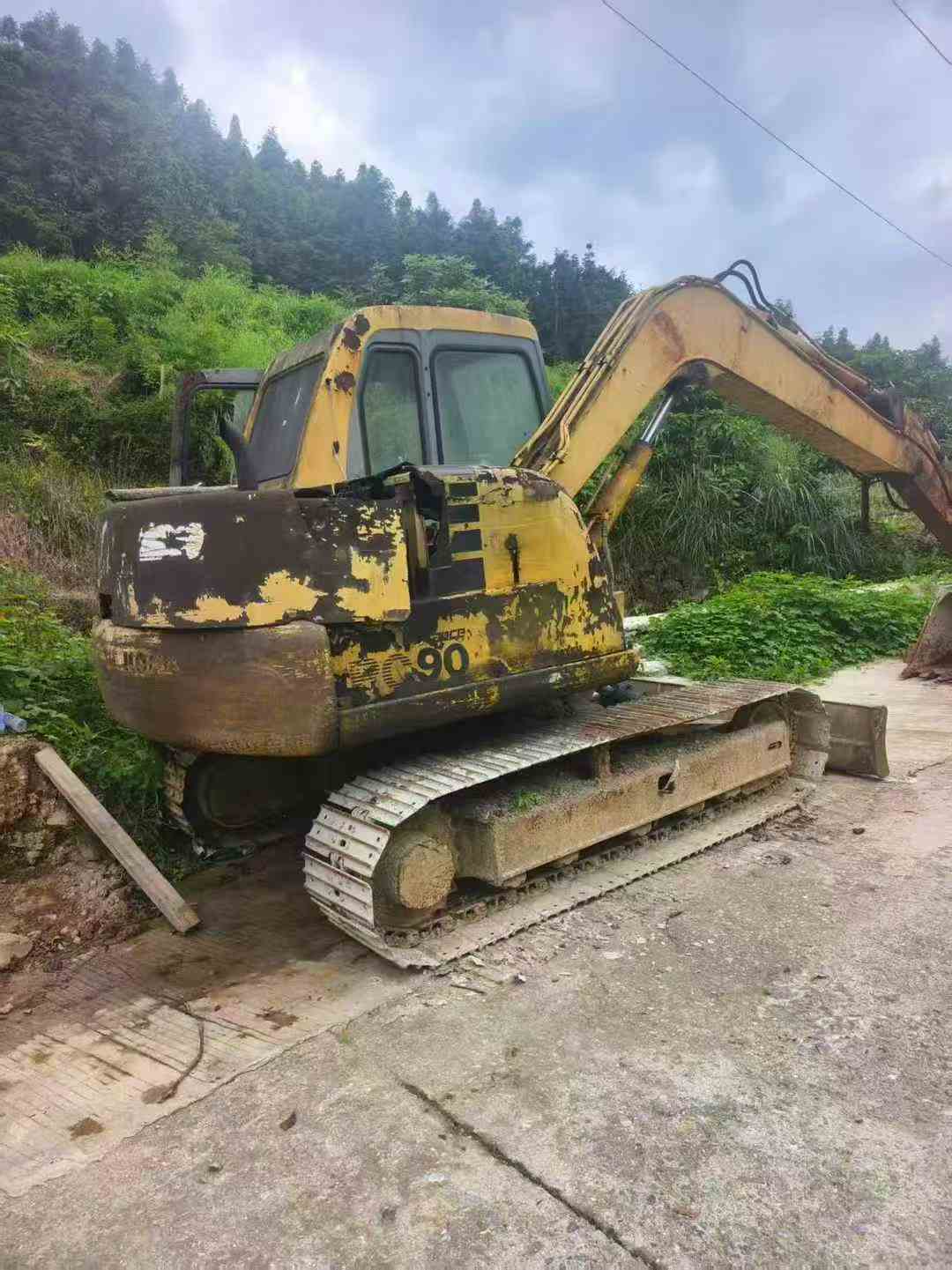 Buy Komatsu PC60 Used Excavator / 2