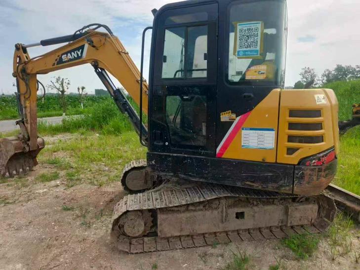 Buy Sany SY55 Used Excavator / 1