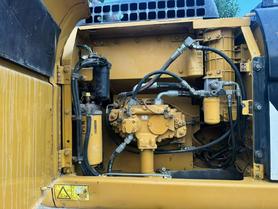 Buy Caterpillar 320D Used Excavator / 4 Buy Caterpillar 320D Used Excavator / 4