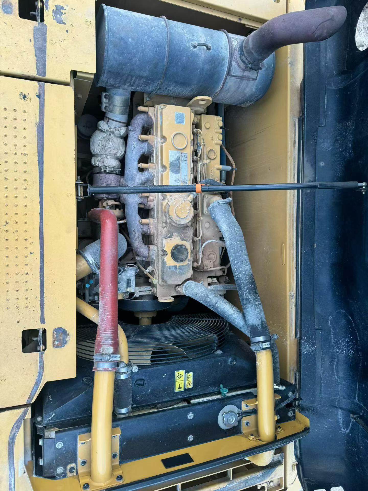 Buy Caterpillar 320D Used Excavator / 6 Buy Caterpillar 320D Used Excavator / 6
