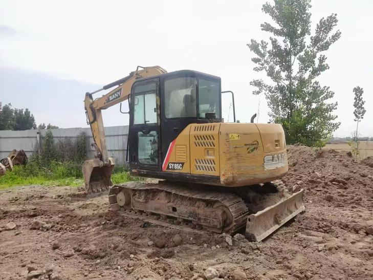 Buy Sany SY75 Used Excavator / 1