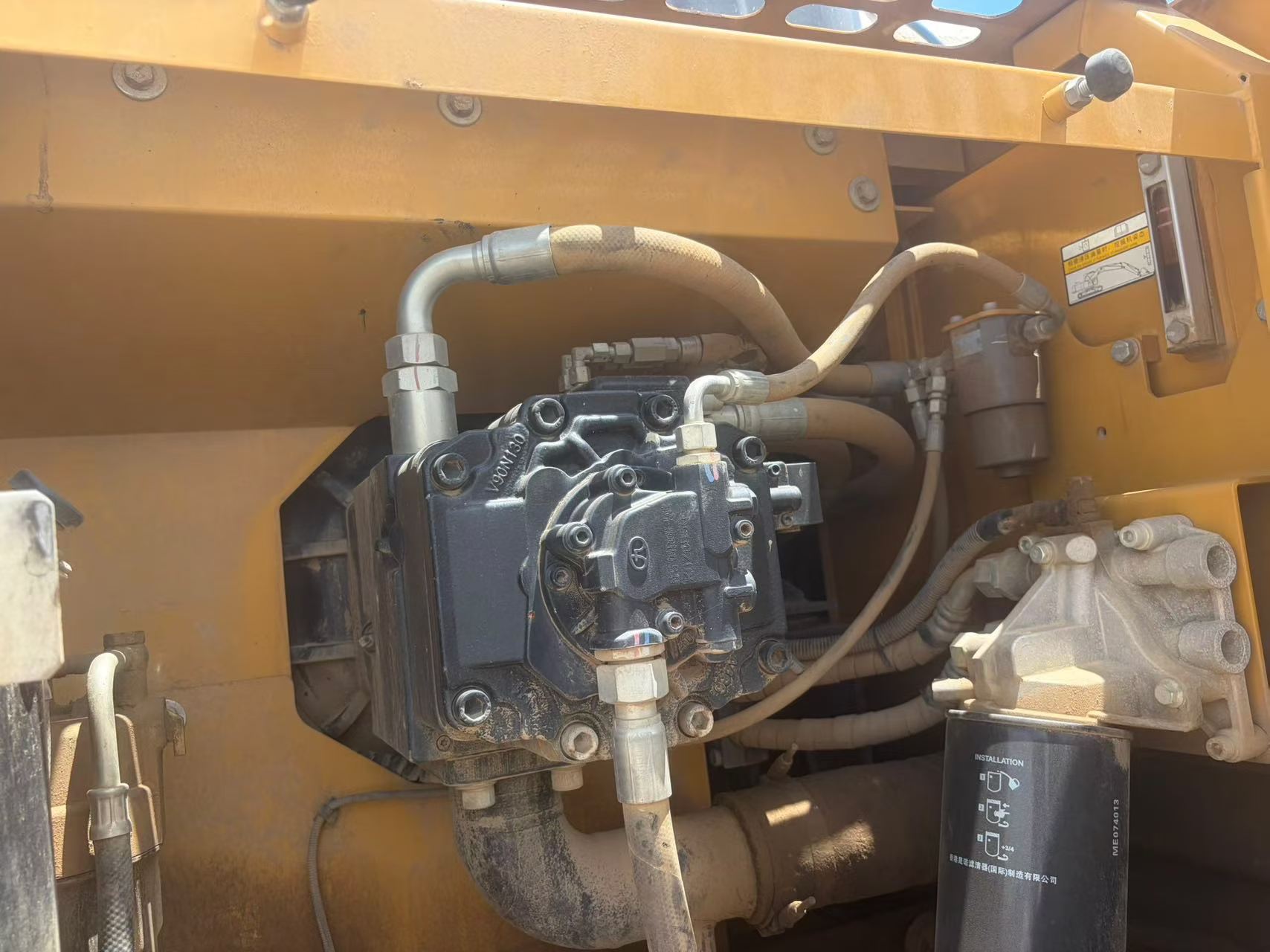 Buy Sany SY205C Used Excavator / 4