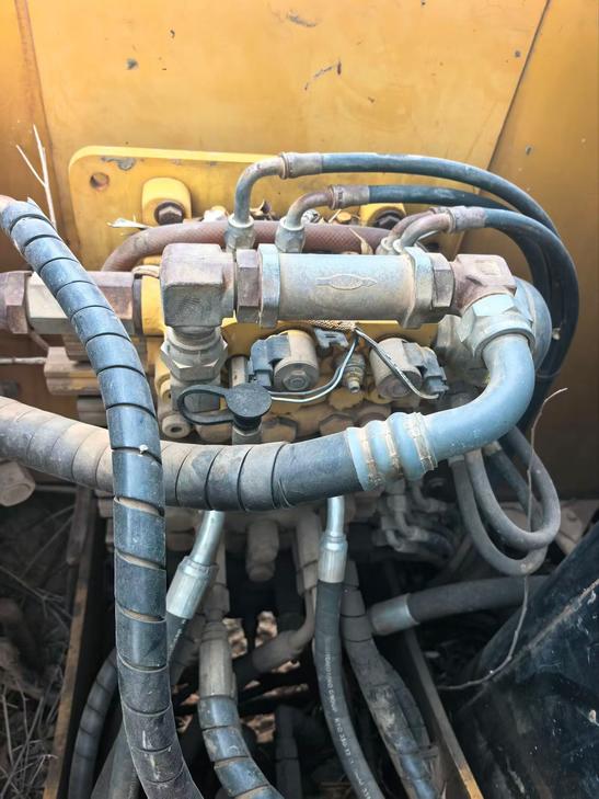 Buy Caterpillar 307B Used Excavator / 1