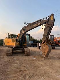 Buy Volvo EC140 Used Excavator / 2 Buy Volvo EC140 Used Excavator / 2