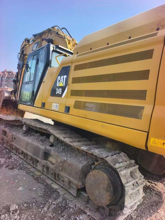 Buy Caterpillar 349E Used Excavator / 1