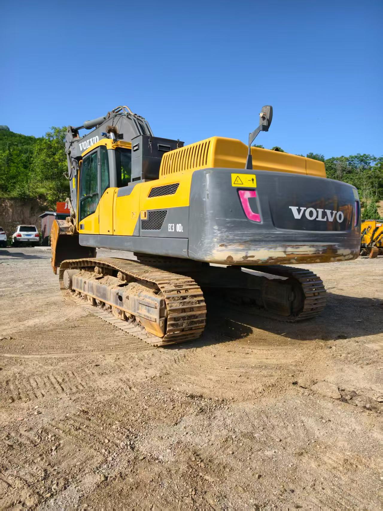 Buy Volvo L350F Used Excavator / 4