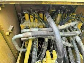 Buy Caterpillar 323D2L Used Excavator / 7 Buy Caterpillar 323D2L Used Excavator / 7