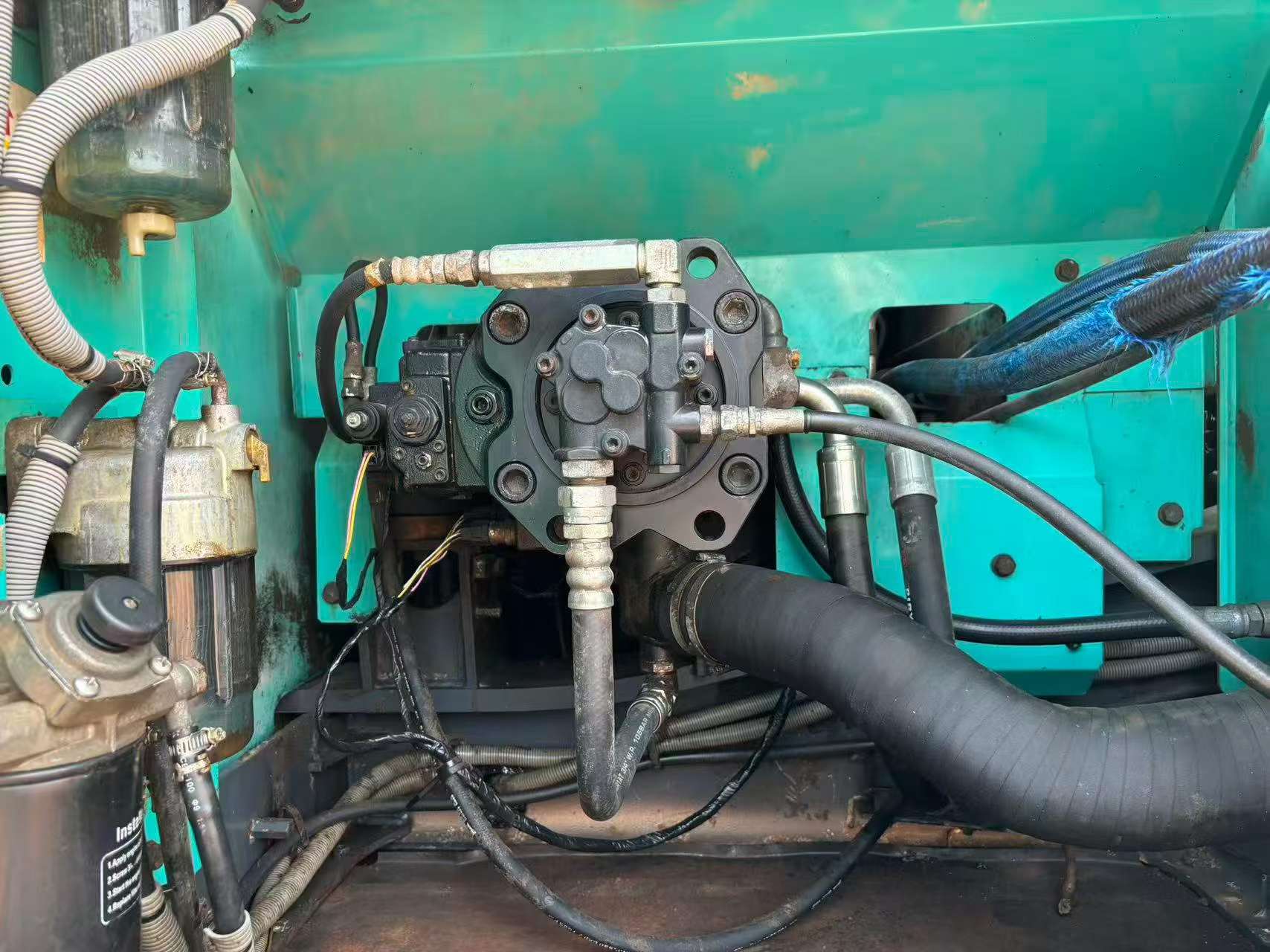 Buy Kobelco SK260 Used Excavator / 5