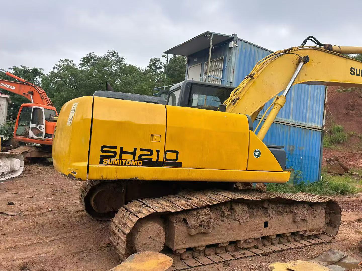 Buy Sumitomo SH210-5 Used Excavator / 2 Buy Sumitomo SH210-5 Used Excavator / 2