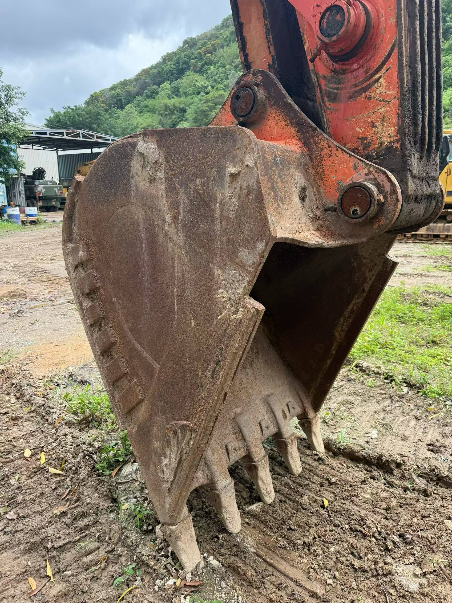 Buy Hitachi EX360-5 Used Excavator / 2 Buy Hitachi EX360-5 Used Excavator / 2