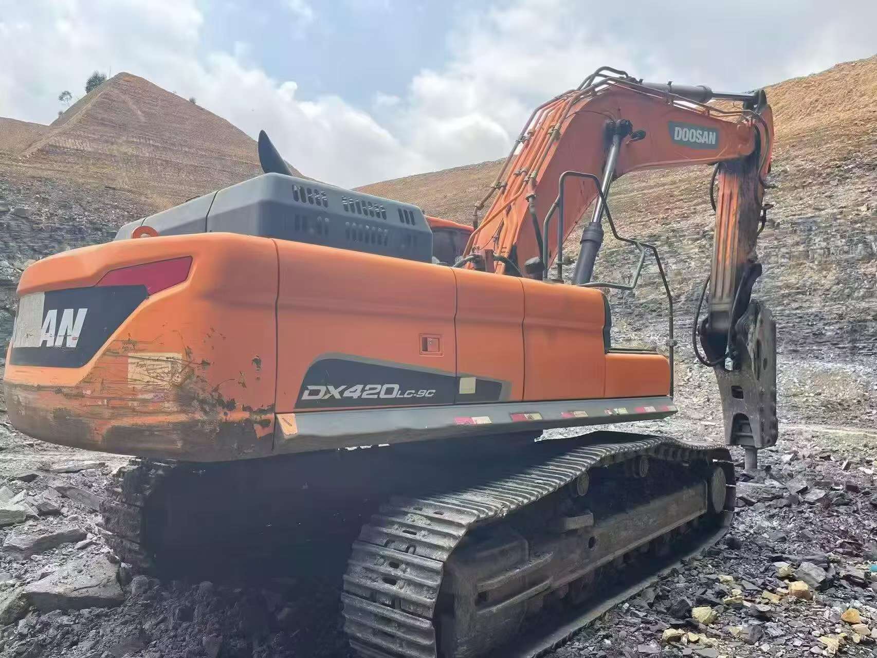 Buy Doosan DX380 Used Excavator / 2