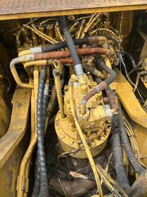 Buy Caterpillar 325C Used Excavator / 6 Buy Caterpillar 325C Used Excavator / 6
