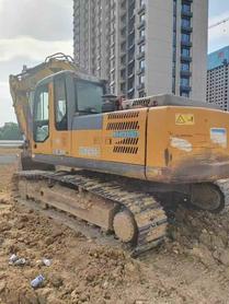 Buy XCMG XE265C Used Excavator / 3 Buy XCMG XE265C Used Excavator / 3