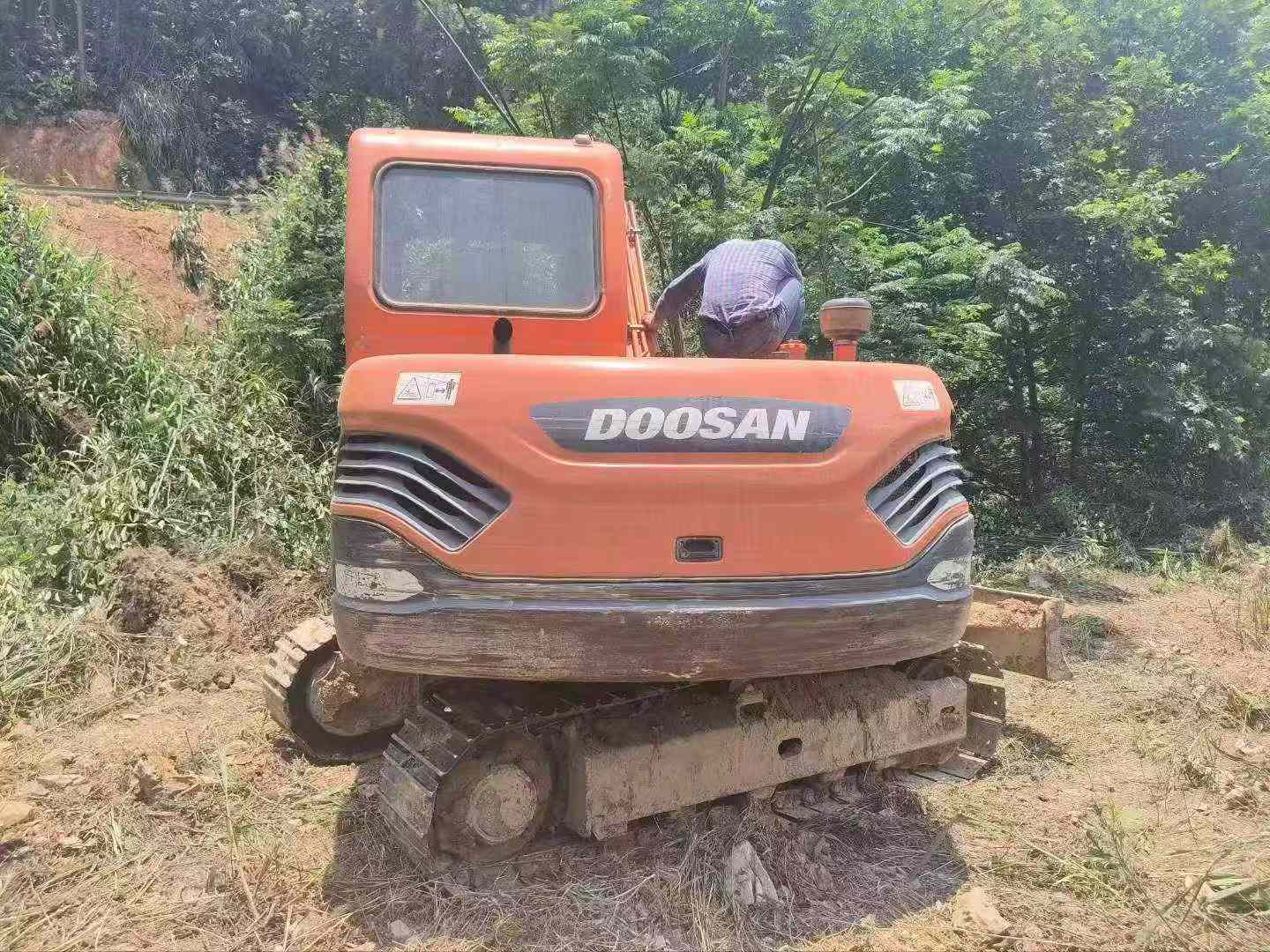 Buy Doosan DX75 Used Excavator / 5