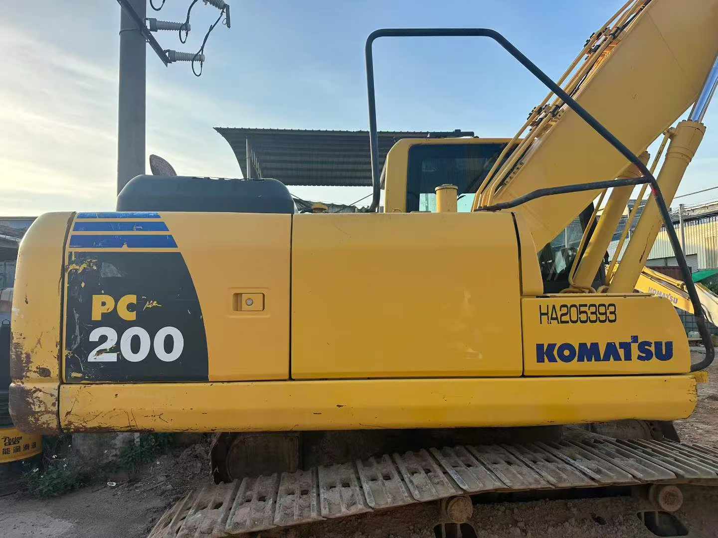Buy Komatsu PC200-8N1 Used Excavator / 6