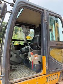 Buy XCMG XE60 Used Excavator / 3 Buy XCMG XE60 Used Excavator / 3