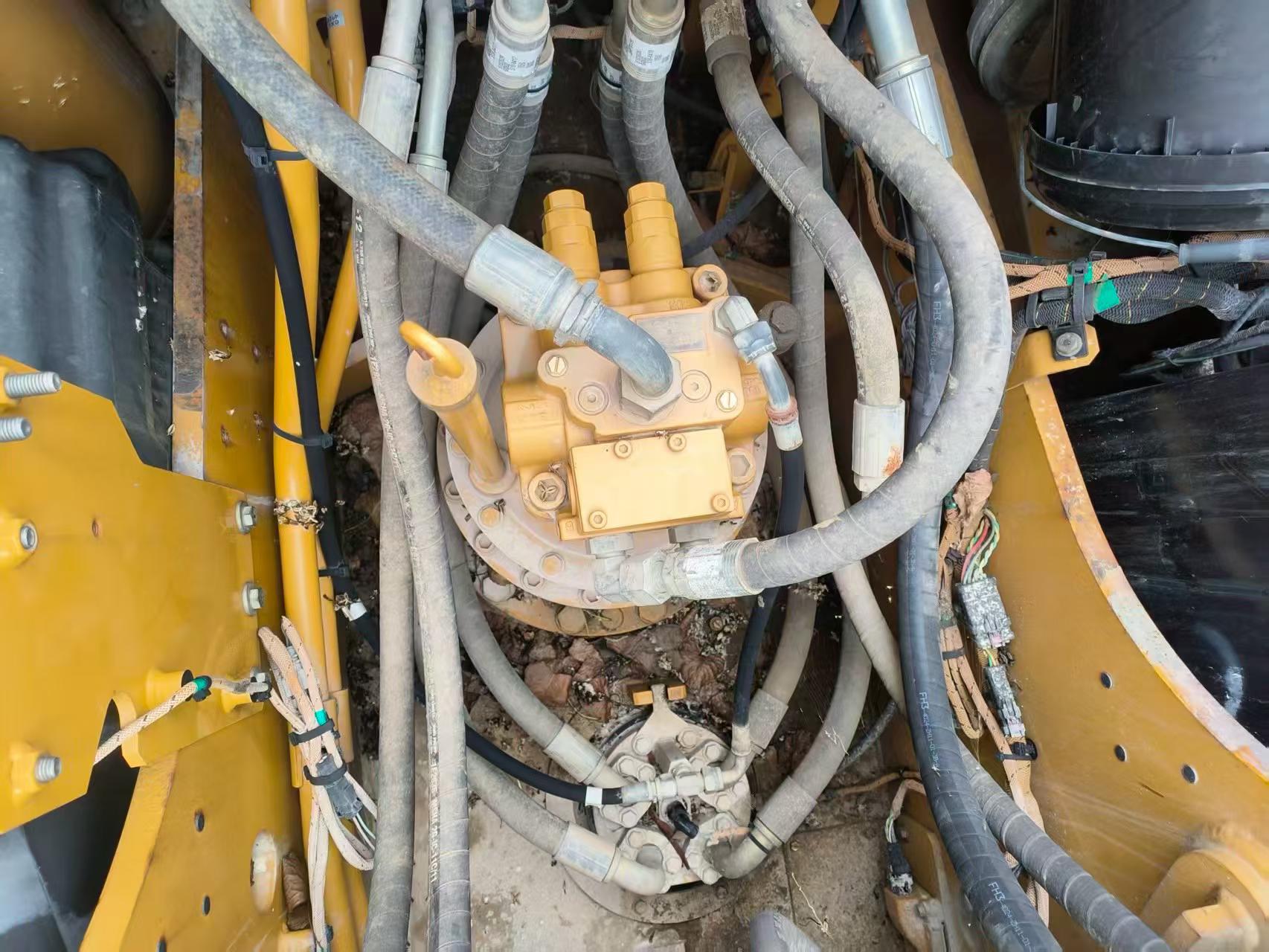 Buy Caterpillar 320A Used Excavator / 4
