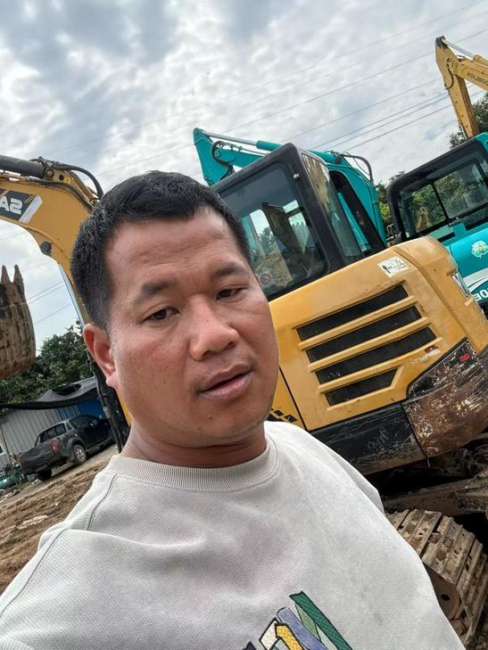 Buy Sany SY60 Used Excavator / 1