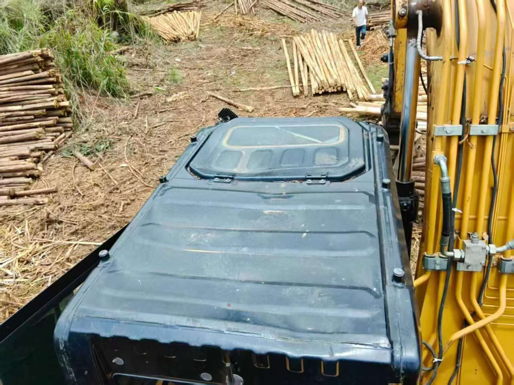 Buy Sany SY135 Used Excavator / 3