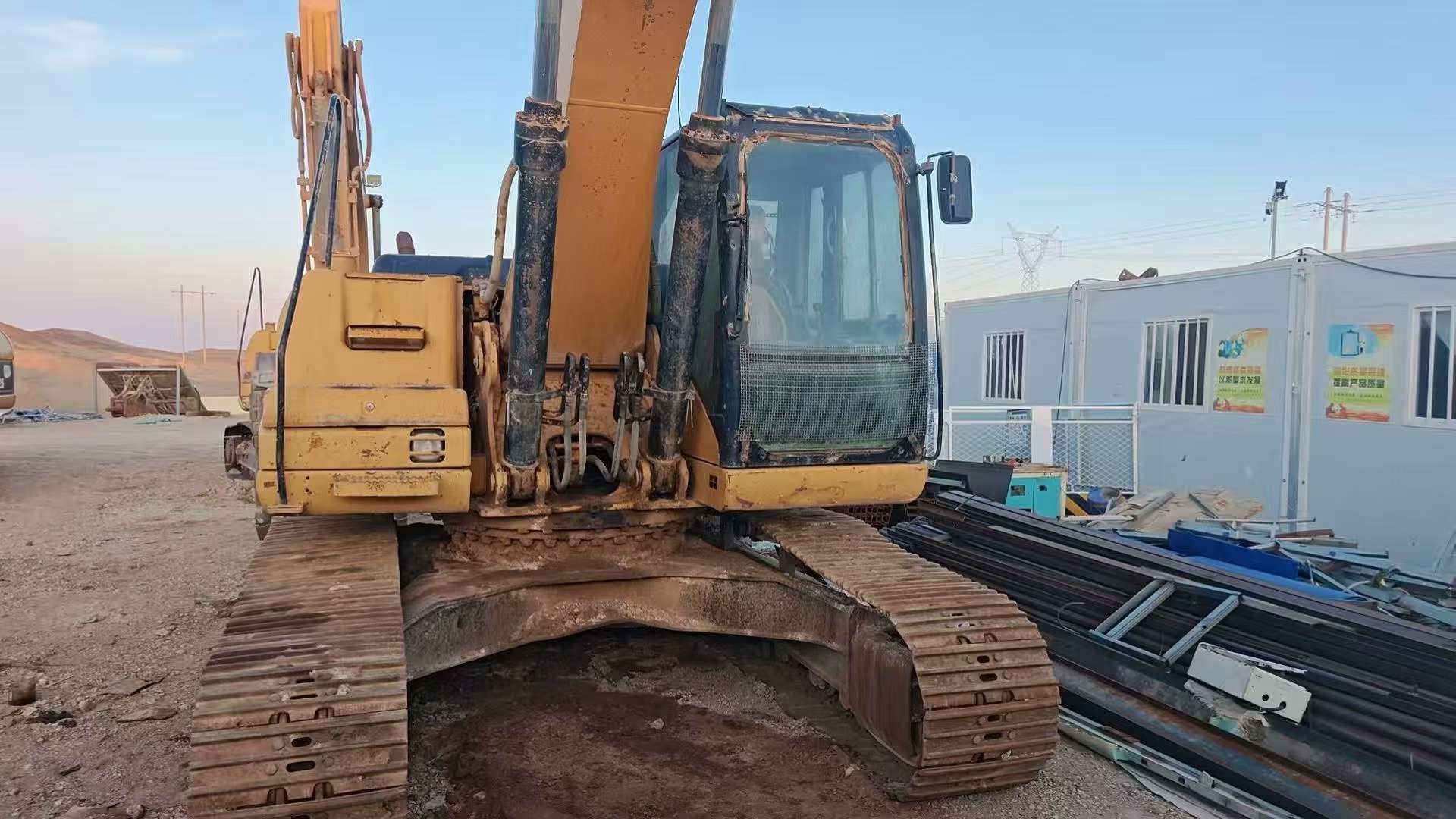 Buy Caterpillar 324D Used Excavator / 9