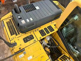 Buy Komatsu PC130-8 Used Excavator / 5 Buy Komatsu PC130-8 Used Excavator / 5