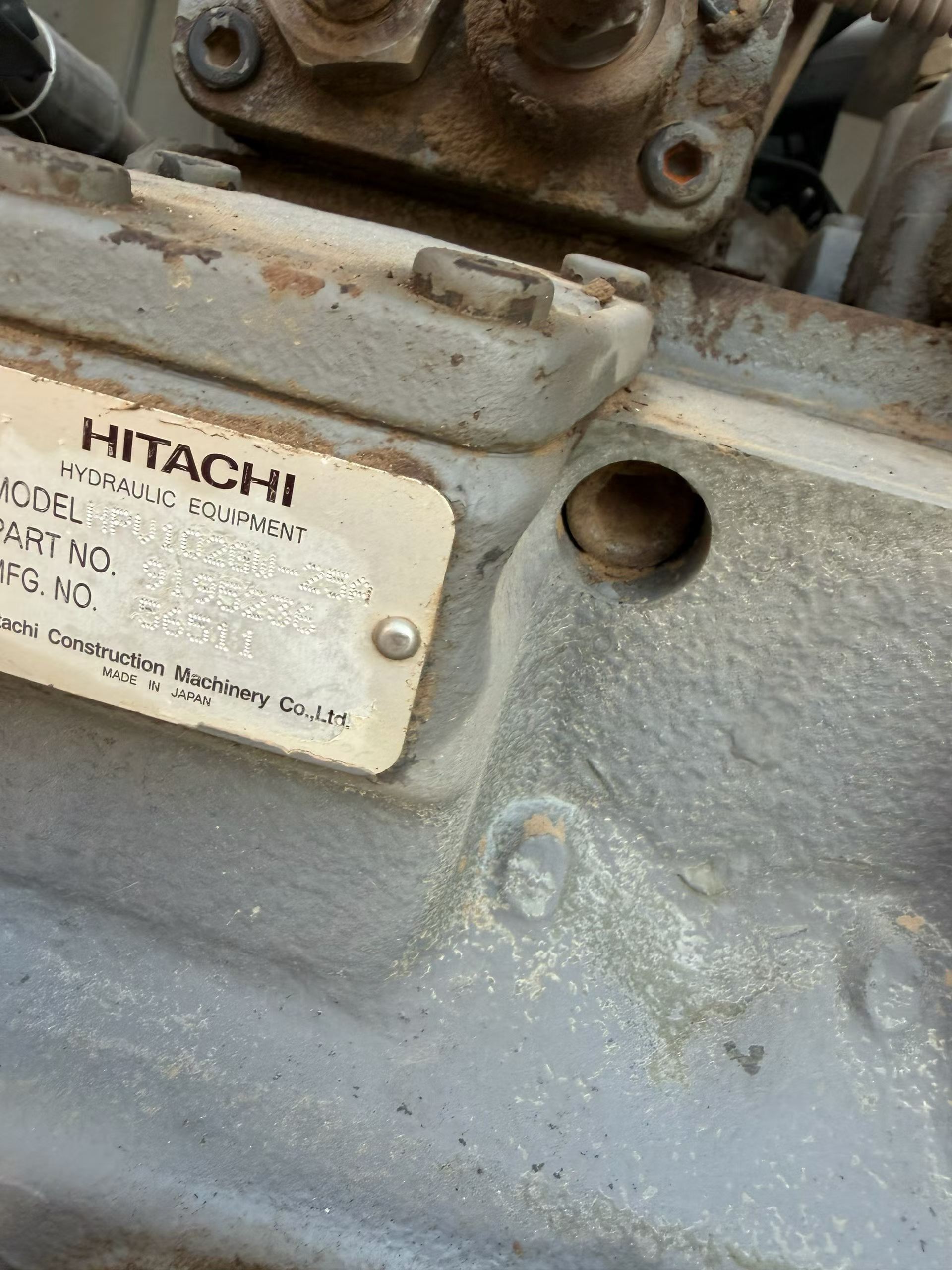 Buy Hitachi ZX240 Used Excavator / 4