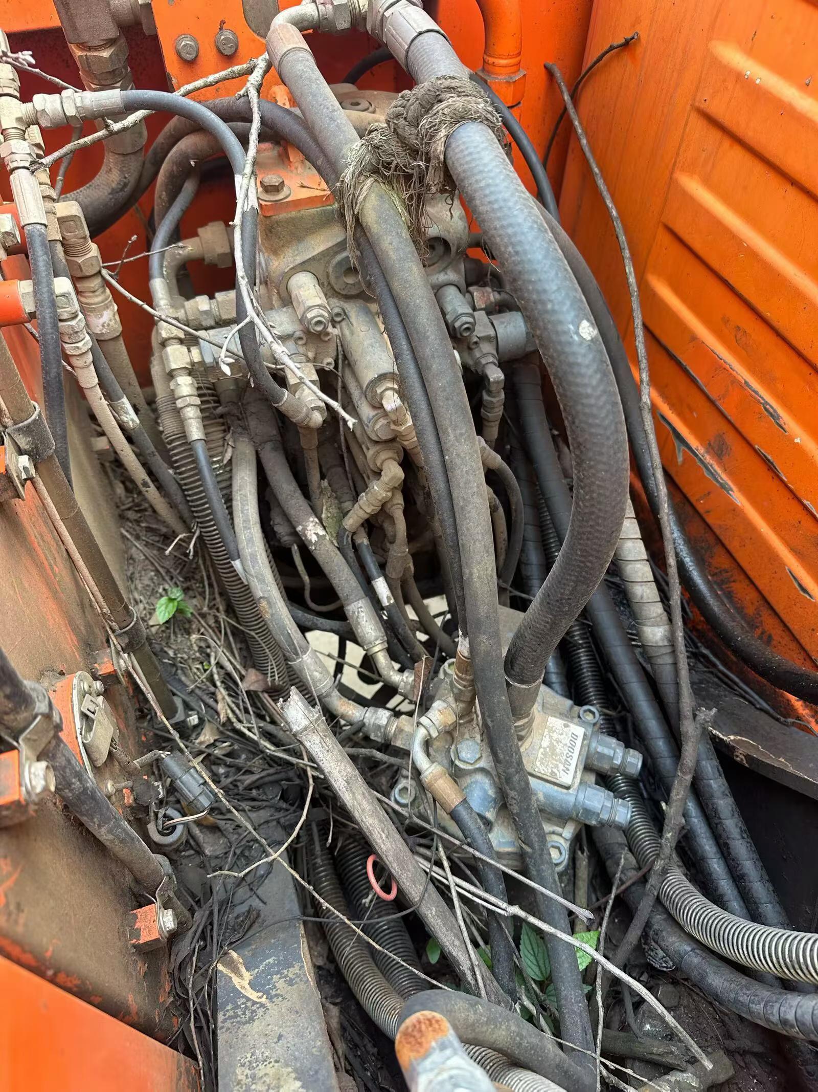 Buy Doosan DX75 Used Excavator / 3