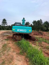 Buy Kobelco SK200-2 Used Excavator / 2 Buy Kobelco SK200-2 Used Excavator / 2
