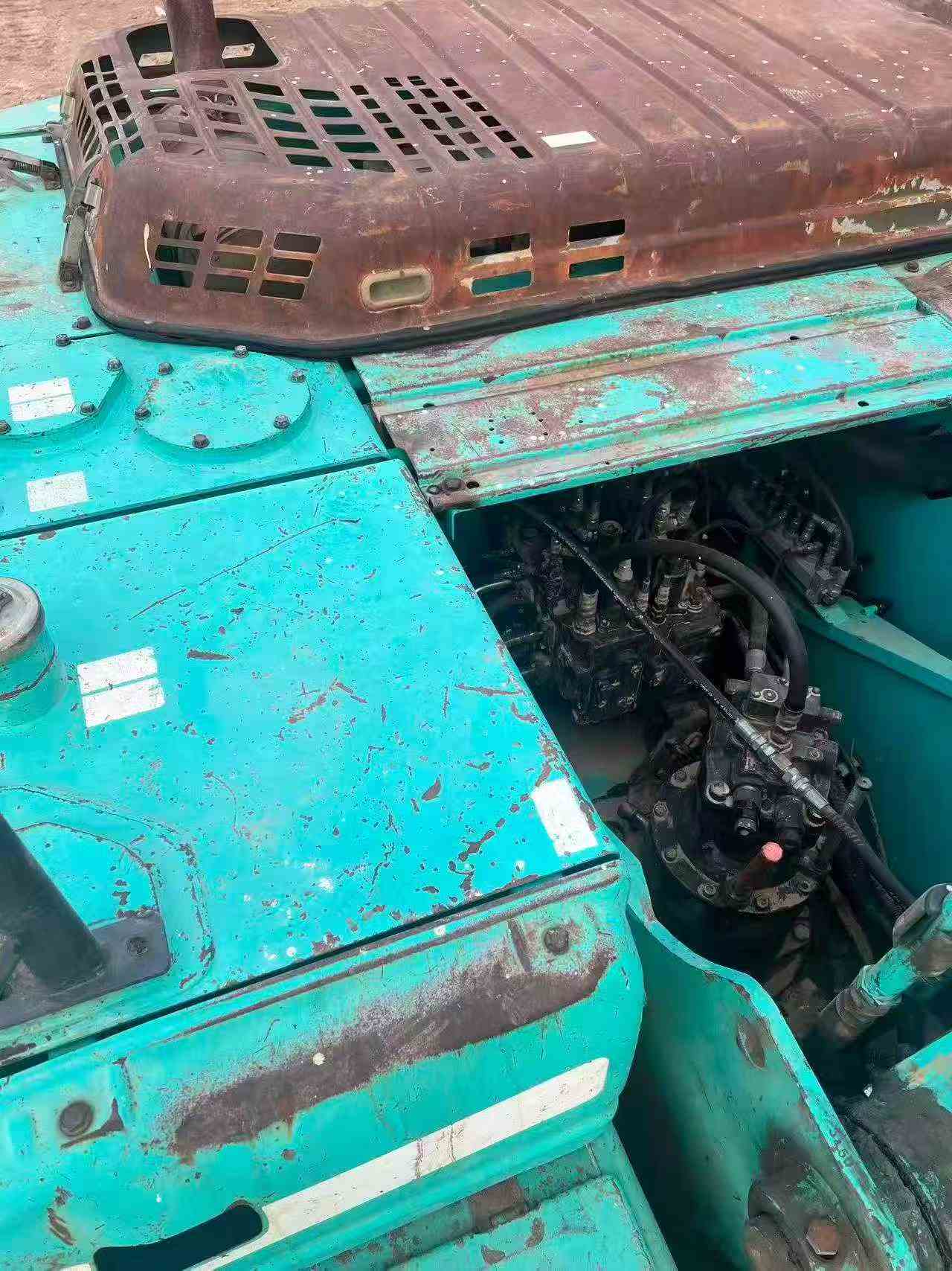 Buy Kobelco SK2008 Used Excavator / 9