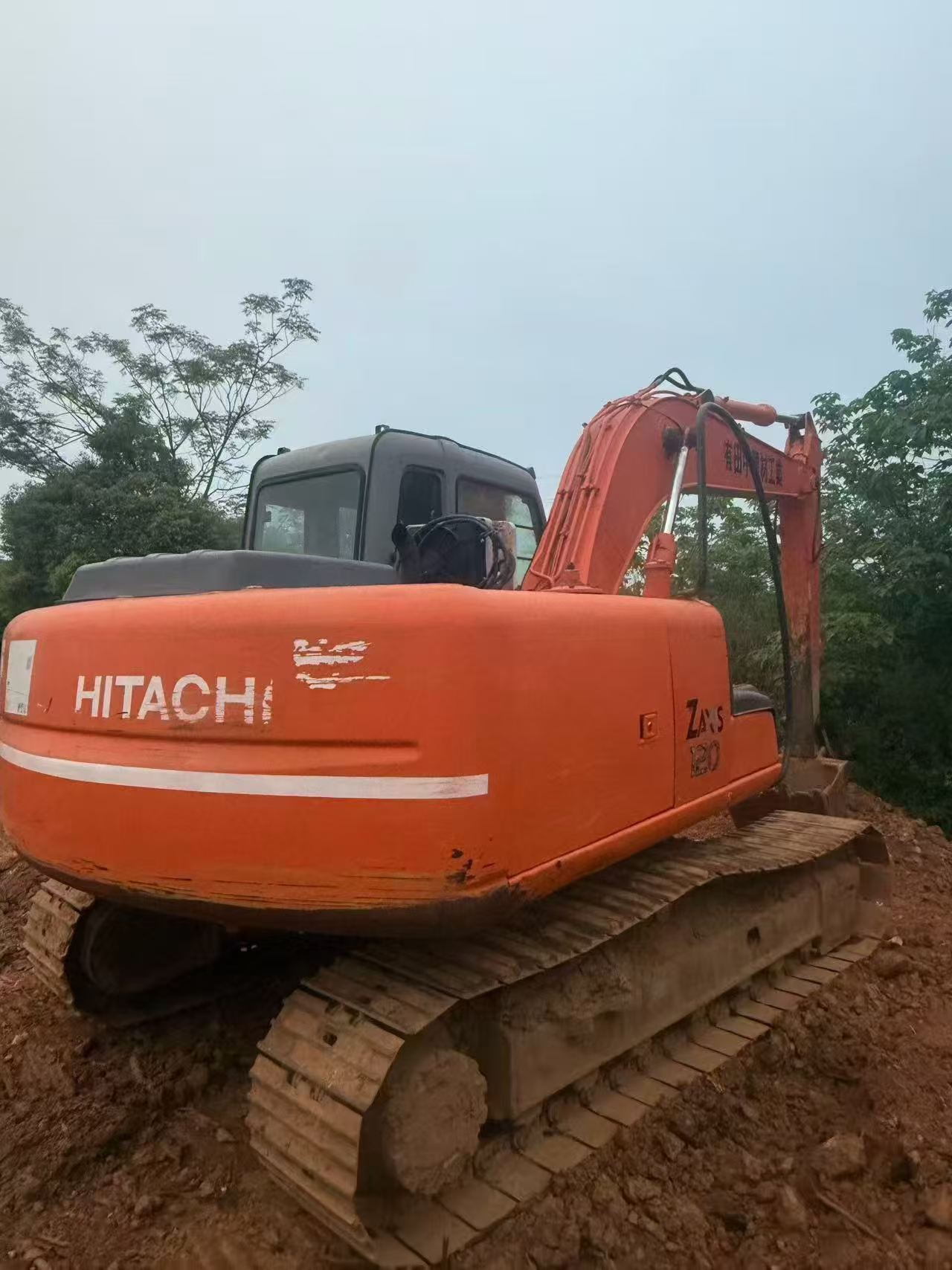 Buy Hitachi EX120-6 Used Excavator / 2